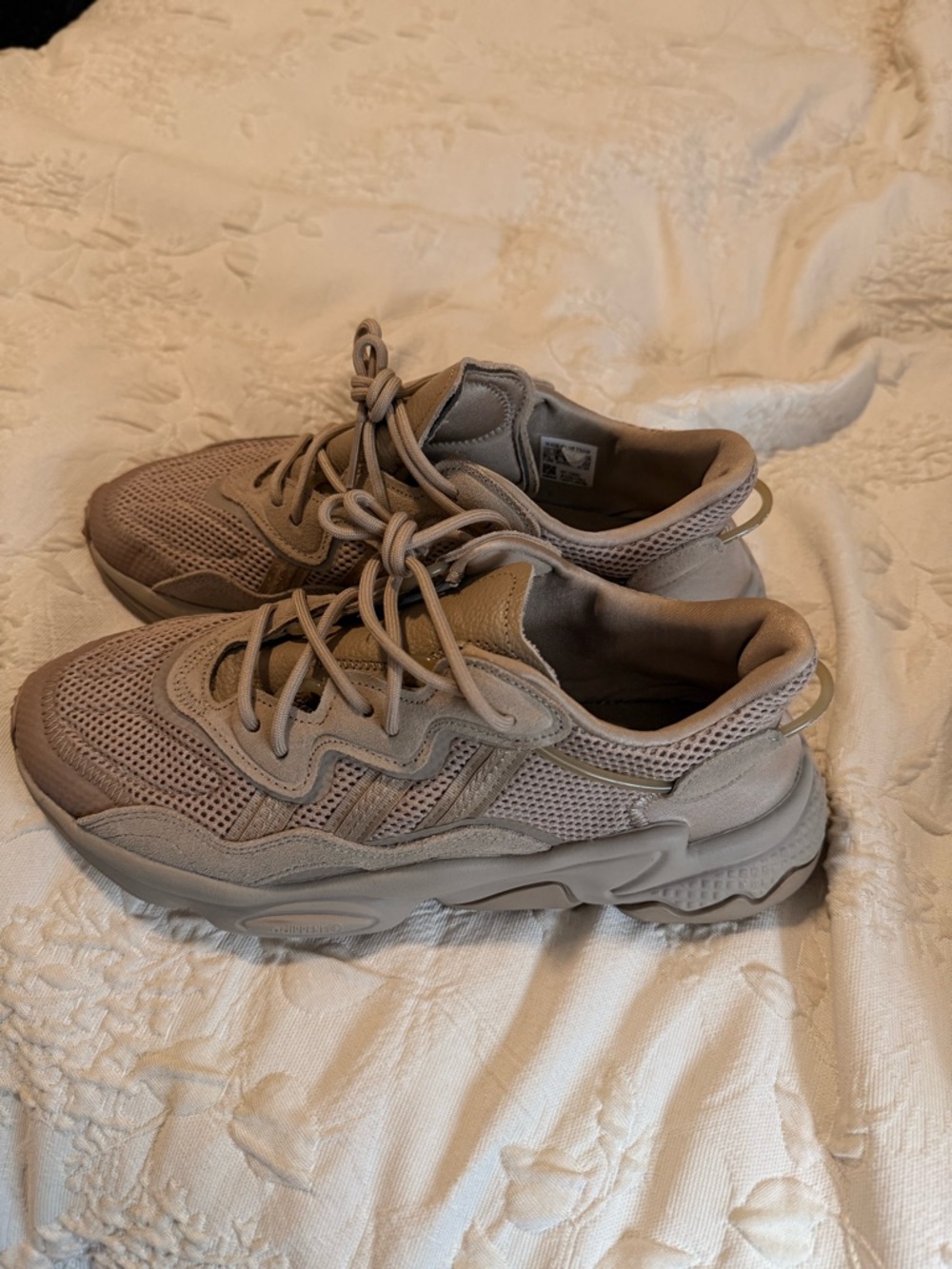 Adidas Womens Ozweego Trace Khaki shoes